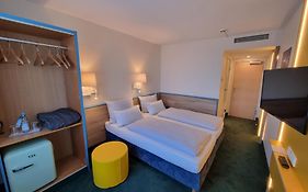 carathotel München City